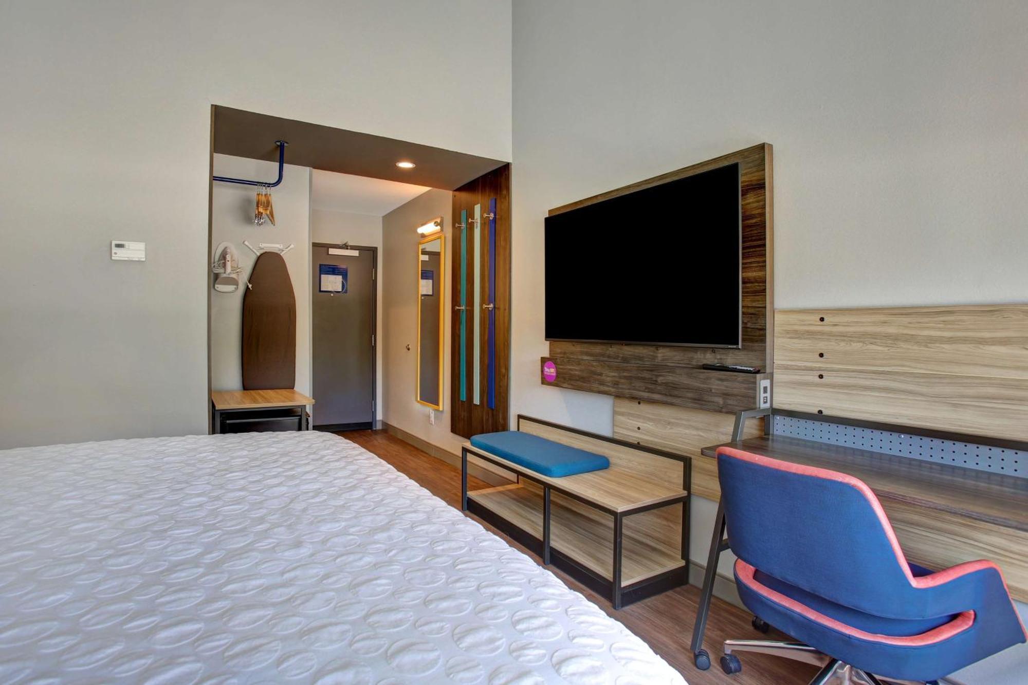 ทรู บาย ฮิลตัน แกรนด์ แพรรี Hotel แกรนด์แพร์รี ภายนอก รูปภาพ